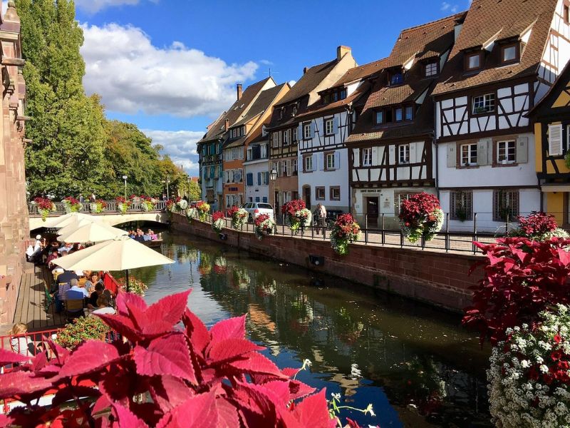 Frühling Schwarzwald, Frühlingsurlaub, Natur Frühling, Tal erleben, Urlaub Frühling, Stadt Colmar, Frankreich